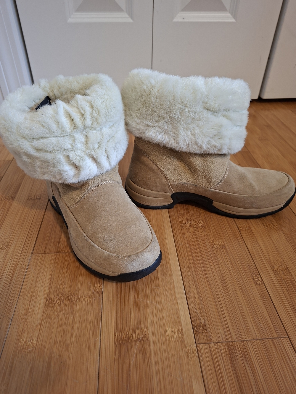 Sporto Waterproof Tan Suede Suede & Polartec Fleece Fur-Trimmed Winter Boots